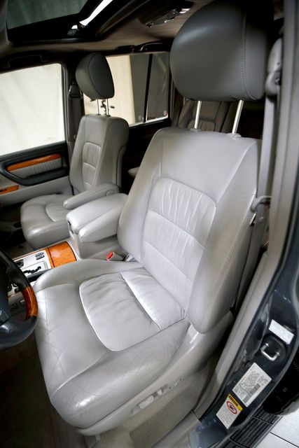 2003 Lexus LX 470 | Burbank, California | MDK International 2003 Lexus LX 470 | Burbank, California | MDK International