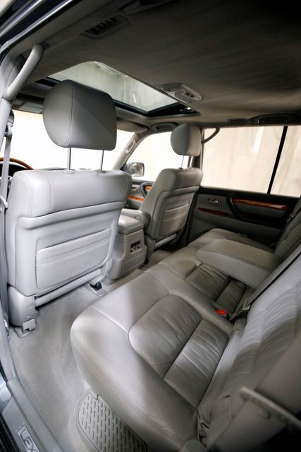 2003 Lexus LX 470  | Burbank, California | MDK International