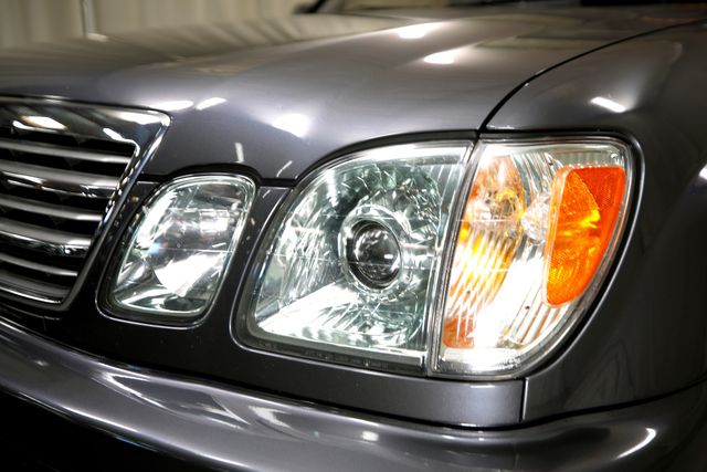 2003 Lexus LX 470 | Burbank, California | MDK International 2003 Lexus LX 470 | Burbank, California | MDK International