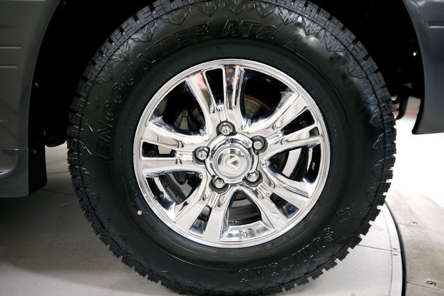 2003 Lexus LX 470 | Burbank, California | MDK International 2003 Lexus LX 470 | Burbank, California | MDK International