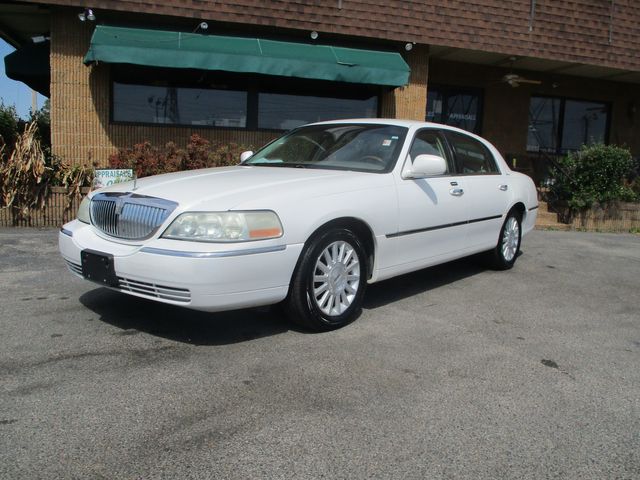 2003 Lincoln Town Car Signature | Memphis, TN | Peck Daniel Auto Sales