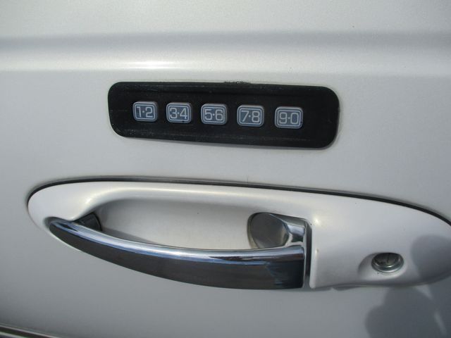 2003 Lincoln Town Car Signature