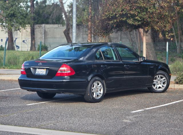 2003 Mercedes-Benz E-Class E 320 2003 Mercedes-Benz E-Class E 320