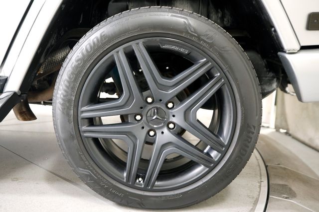 2003 Mercedes-Benz G-Class G 500 | Burbank, California | MDK International 2003 Mercedes-Benz G-Class G 500 | Burbank, California | MDK International