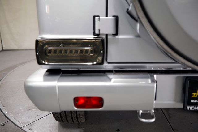 2003 Mercedes-Benz G-Class G 500 | Burbank, California | MDK International 2003 Mercedes-Benz G-Class G 500 | Burbank, California | MDK International