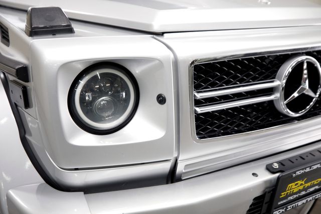 2003 Mercedes-Benz G-Class G 500 | Burbank, California | MDK International 2003 Mercedes-Benz G-Class G 500 | Burbank, California | MDK International