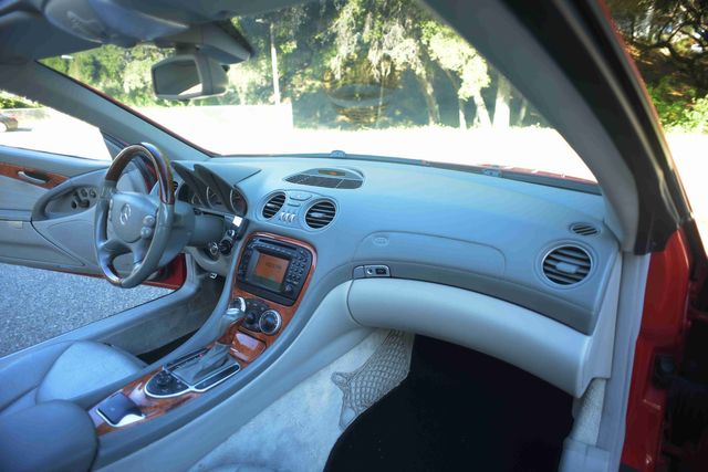 2003 Mercedes-Benz SL500