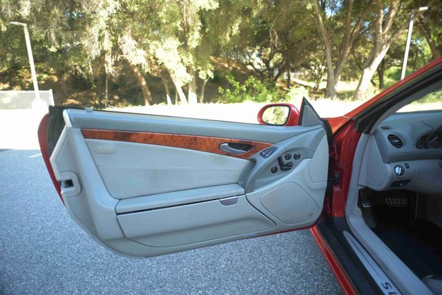 2003 Mercedes-Benz SL500