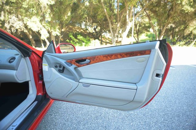 2003 Mercedes-Benz SL500