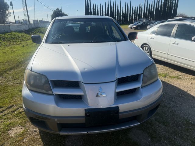 2003 Mitsubishi Outlander LS