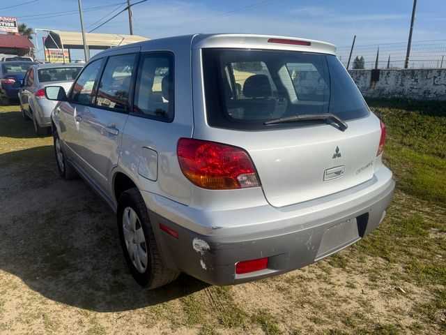 2003 Mitsubishi Outlander LS