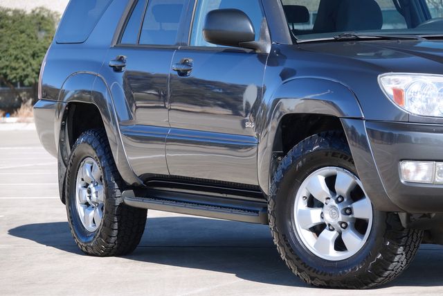 2003 Toyota 4Runner SR5 * CLEAN CARFAX * V6 * Keyless Entry * 282k Mil