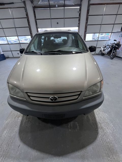 2003 Toyota Sienna CE | Annapolis, MD | Annapolis Public Auto Auction