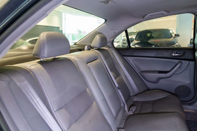 2004 Acura TSX manual