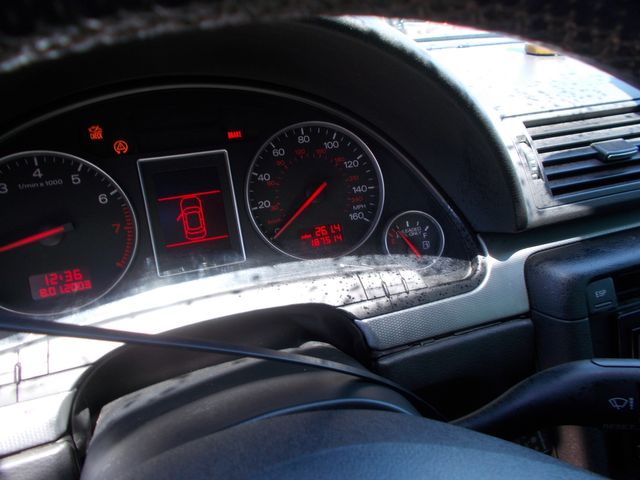 2004 Audi A4 1.8T quattro 2004 Audi A4 1.8T quattro