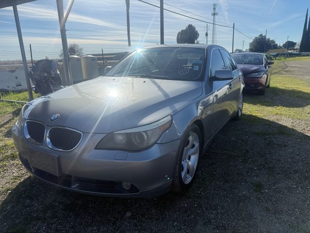 2004 BMW 5 Series 530i