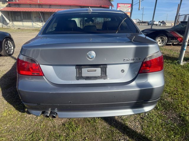 2004 BMW 5 Series 530i