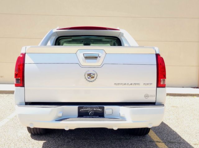 2004 Cadillac Escalade EXT Sport Utility Truck | Lubbock, TX | Chaparral Motors - Lubbock 2004 Cadillac Escalade EXT Sport Utility Truck | Lubbock, TX | Chaparral Motors - Lubbock