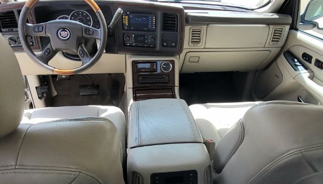 2004 Cadillac Escalade EXT Sport Utility Truck | Lubbock, TX | Chaparral Motors - Lubbock 2004 Cadillac Escalade EXT Sport Utility Truck | Lubbock, TX | Chaparral Motors - Lubbock