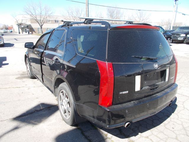 2004 Cadillac SRX Base