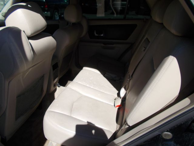 2004 Cadillac SRX Base