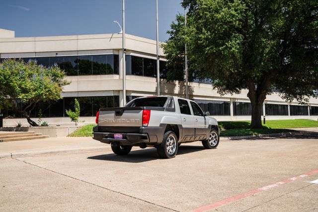 2004 Chevrolet Avalanche 1500 | Addison, TX | Apex Auto Sports 2004 Chevrolet Avalanche 1500 | Addison, TX | Apex Auto Sports