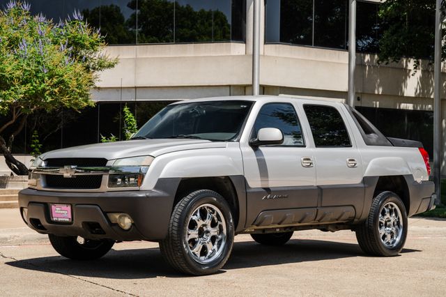 2004 Chevrolet Avalanche 1500 | Addison, TX | Apex Auto Sports 2004 Chevrolet Avalanche 1500 | Addison, TX | Apex Auto Sports