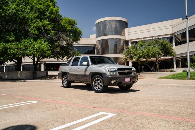 2004 Chevrolet Avalanche 1500 | Addison, TX | Apex Auto Sports 2004 Chevrolet Avalanche 1500 | Addison, TX | Apex Auto Sports