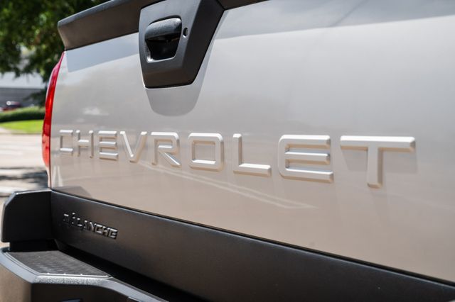 2004 Chevrolet Avalanche 1500 | Addison, TX | Apex Auto Sports 2004 Chevrolet Avalanche 1500 | Addison, TX | Apex Auto Sports