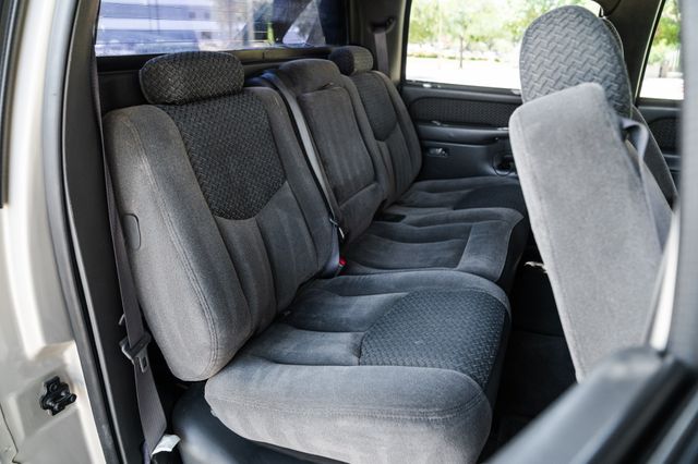 2004 Chevrolet Avalanche 1500 | Addison, TX | Apex Auto Sports 2004 Chevrolet Avalanche 1500 | Addison, TX | Apex Auto Sports