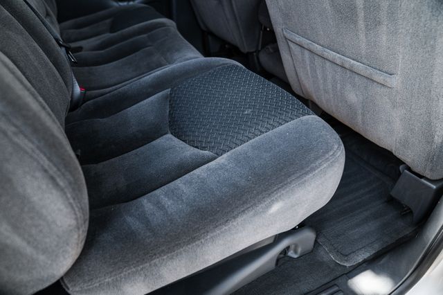 2004 Chevrolet Avalanche 1500 | Addison, TX | Apex Auto Sports 2004 Chevrolet Avalanche 1500 | Addison, TX | Apex Auto Sports