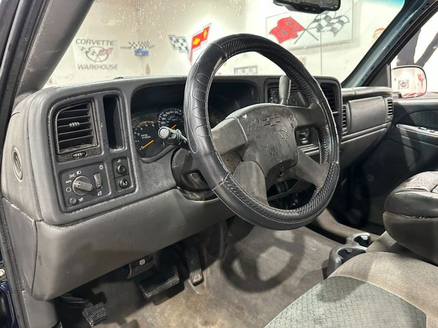 2004 Chevrolet Avalanche 1500 | Dallas, Texas | Corvette Warehouse 2004 Chevrolet Avalanche 1500 | Dallas, Texas | Corvette Warehouse