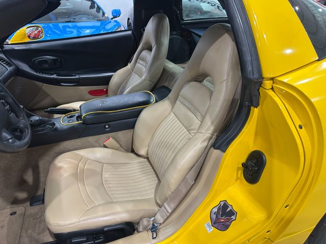 2004 Chevrolet Corvette Coupe 1SB, Z51, G92, HUD, Flowmaster, Z06 Black's | Dallas, Texas | Corvette Warehouse 2004 Chevrolet Corvette Coupe 1SB, Z51, G92, HUD, Flowmaster, Z06 Black's | Dallas, Texas | Corvette Warehouse