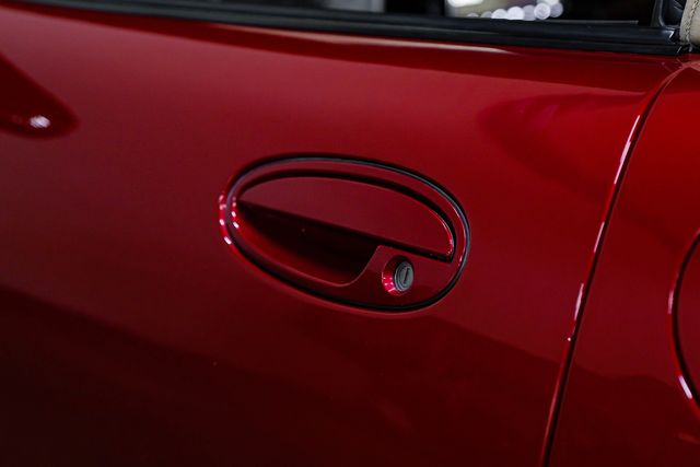 2004 Chevrolet Corvette Convertible MAGNETIC RIDE Preferred Pkg 3 OWNER TX | Dallas, TX | East Dallas Diesel 2004 Chevrolet Corvette Convertible MAGNETIC RIDE Preferred Pkg 3 OWNER TX | Dallas, TX | East Dallas Diesel