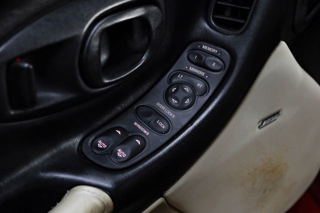 2004 Chevrolet Corvette Convertible MAGNETIC RIDE Preferred Pkg 3 OWNER TX | Dallas, TX | East Dallas Diesel 2004 Chevrolet Corvette Convertible MAGNETIC RIDE Preferred Pkg 3 OWNER TX | Dallas, TX | East Dallas Diesel