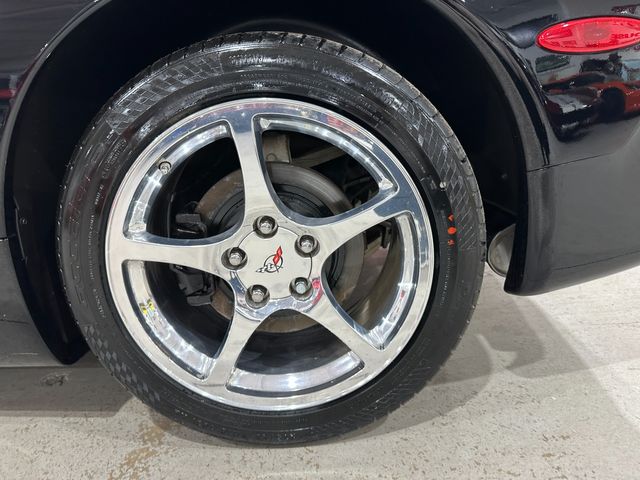 2004 Chevrolet Corvette Coupe B84, Sports, Glass Top, Auto, Chromes, 17k | Dallas, Texas | Corvette Warehouse 2004 Chevrolet Corvette Coupe B84, Sports, Glass Top, Auto, Chromes, 17k | Dallas, Texas | Corvette Warehouse