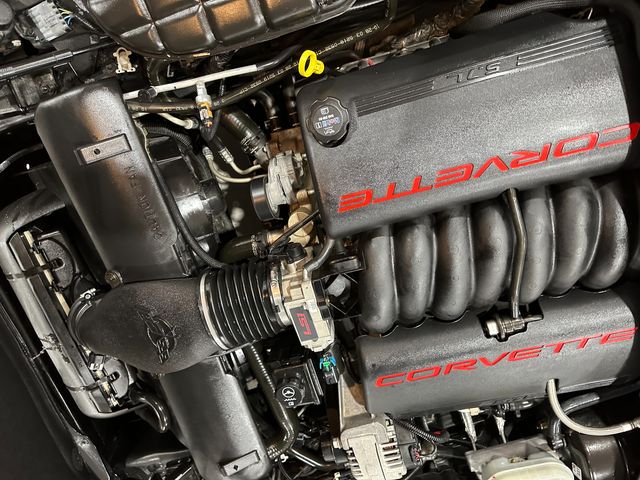 2004 Chevrolet Corvette Coupe B84, Sports, Glass Top, Auto, Chromes, 17k | Dallas, Texas | Corvette Warehouse 