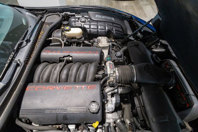 2004 Chevrolet Corvette convertible manual Preferred Equipment Group 1