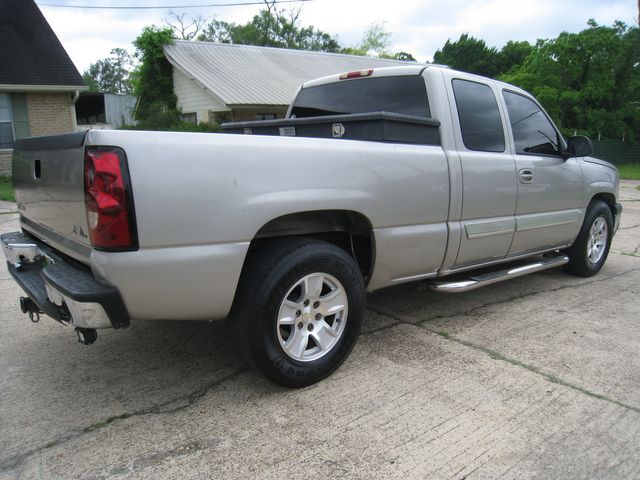 2004 Chevrolet Silverado 1500 LT | Conroe, TX | GNC Motors 2004 Chevrolet Silverado 1500 LT | Conroe, TX | GNC Motors