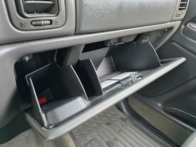 2004 Chevrolet Silverado 1500 LS Z71 2004 Chevrolet Silverado 1500 LS Z71