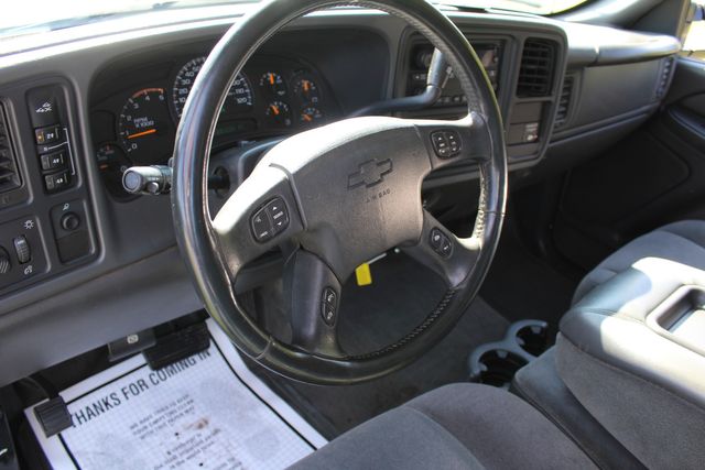 2004 Chevrolet Silverado 2500HD Diesel 4x4 Long Bed LS | Roscoe, IL | Autoland Outlets 2004 Chevrolet Silverado 2500HD Diesel 4x4 Long Bed LS | Roscoe, IL | Autoland Outlets