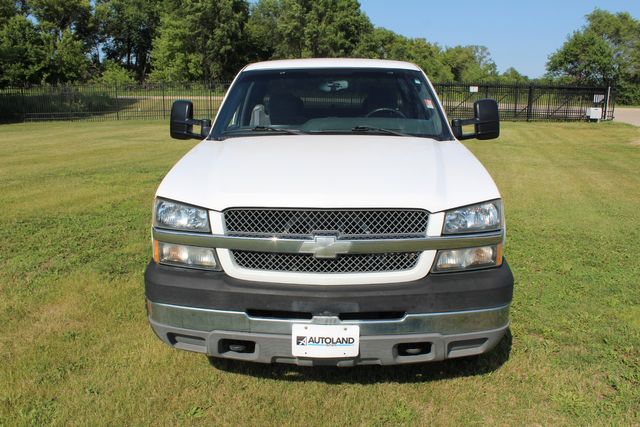 2004 Chevrolet Silverado 2500HD Diesel 4x4 Long Bed LS | Roscoe, IL | Autoland Outlets 2004 Chevrolet Silverado 2500HD Diesel 4x4 Long Bed LS | Roscoe, IL | Autoland Outlets