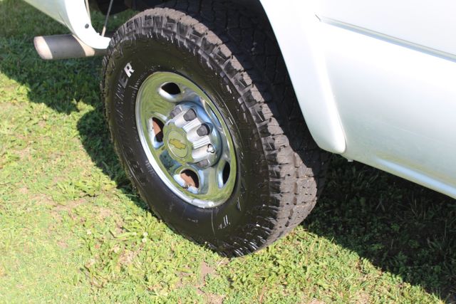 2004 Chevrolet Silverado 2500HD Diesel 4x4 Long Bed LS | Roscoe, IL | Autoland Outlets 2004 Chevrolet Silverado 2500HD Diesel 4x4 Long Bed LS | Roscoe, IL | Autoland Outlets