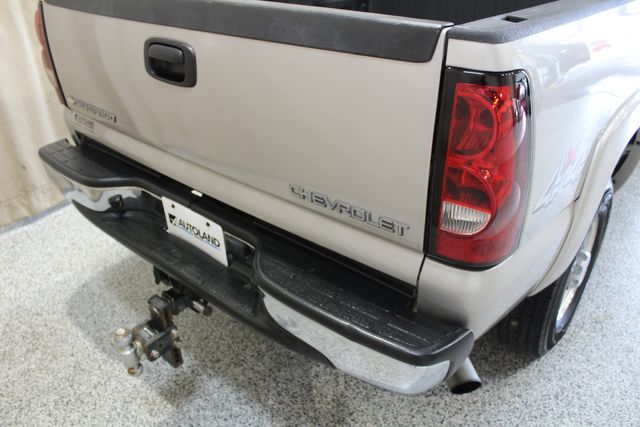 2004 Chevrolet Silverado 2500HD LS | Roscoe, IL | Autoland Outlets 2004 Chevrolet Silverado 2500HD LS | Roscoe, IL | Autoland Outlets