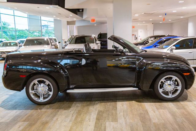 2004 Chevrolet SSR Convertible LS