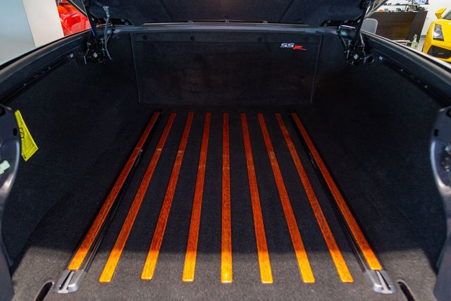 2004 Chevrolet SSR Convertible LS