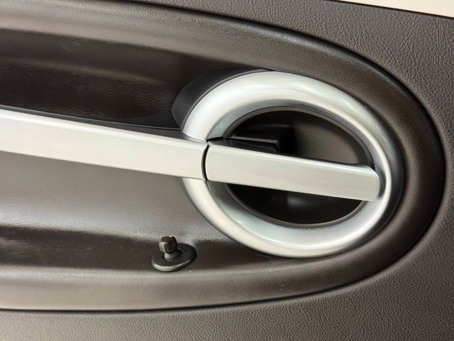 2004 Chevrolet SSR LS | Houston, TX | Houston Auto Credit 2004 Chevrolet SSR LS | Houston, TX | Houston Auto Credit