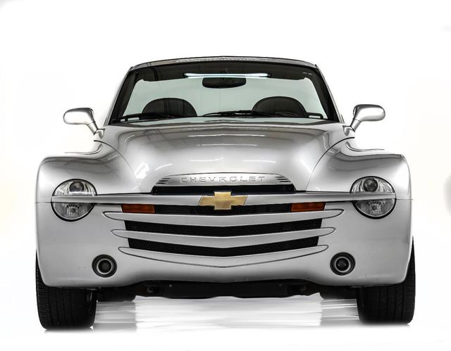 2004 Chevrolet SSR LS | Houston, TX | Houston Auto Credit 2004 Chevrolet SSR LS | Houston, TX | Houston Auto Credit