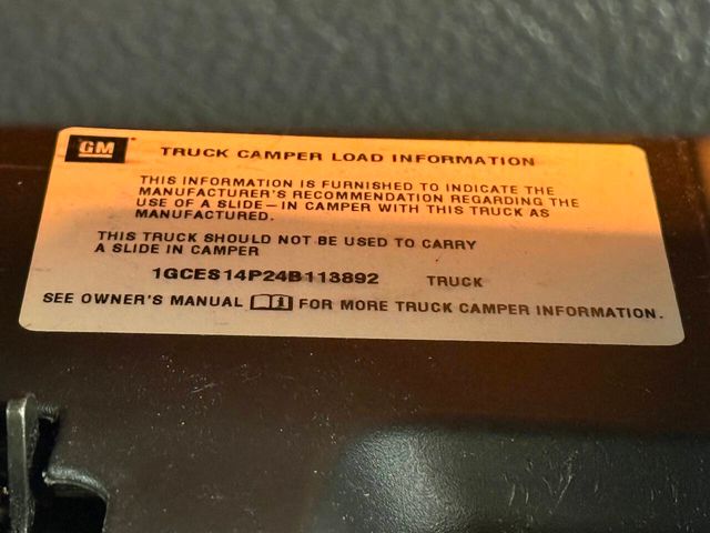 2004 Chevrolet SSR LS | Houston, TX | Houston Auto Credit