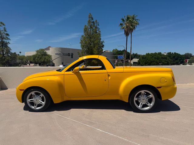 2004 Chevrolet SSR LS